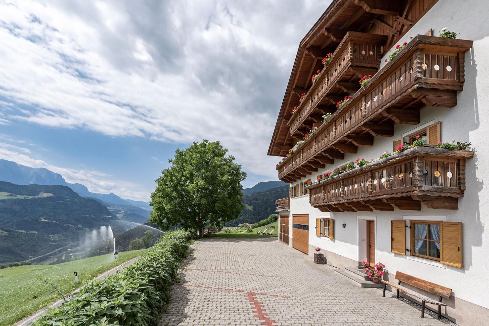 Hauserhof Chalet In Villanders - Moderne Wohnungen Mit 2 Badezimmer Und 2 Schlafzimmer Buitenkant foto